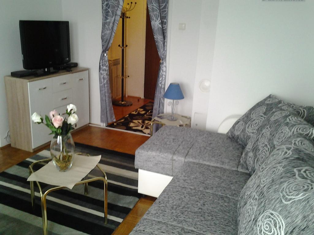 Apartment Karlos Zagreb Buitenkant foto